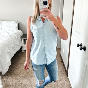 Vintage FORENZA Light Blue Denim Button Down Sleeveless Top Small